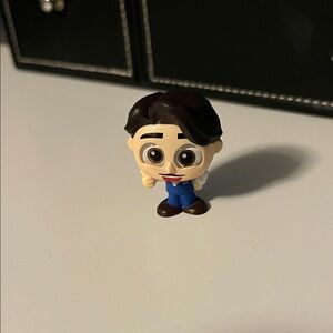 Disney doorables pixel perfect Agustin